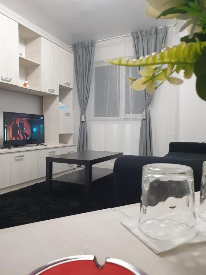 Lucky Apartment Piteşti Esterno foto