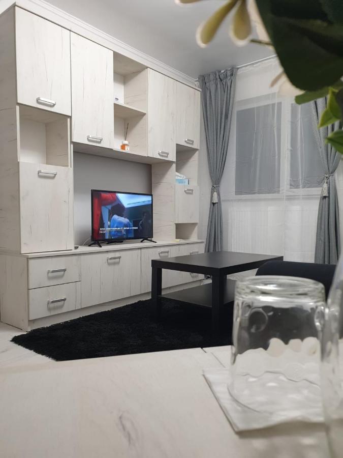 Lucky Apartment Piteşti Esterno foto